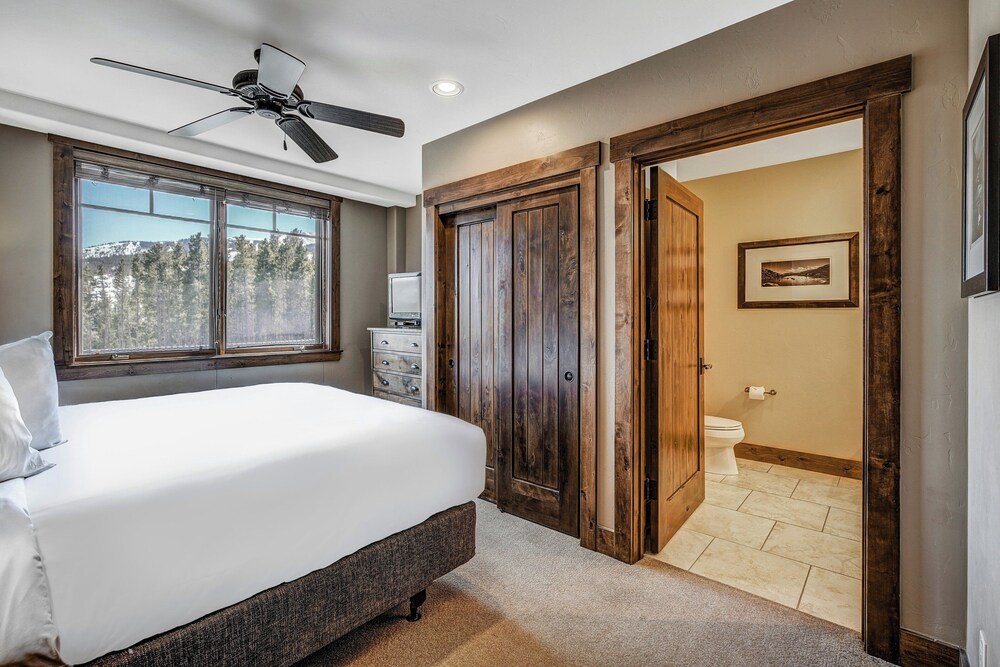 Dormitorio en Crystal Peak Lodge, Breckenridge, Colorado