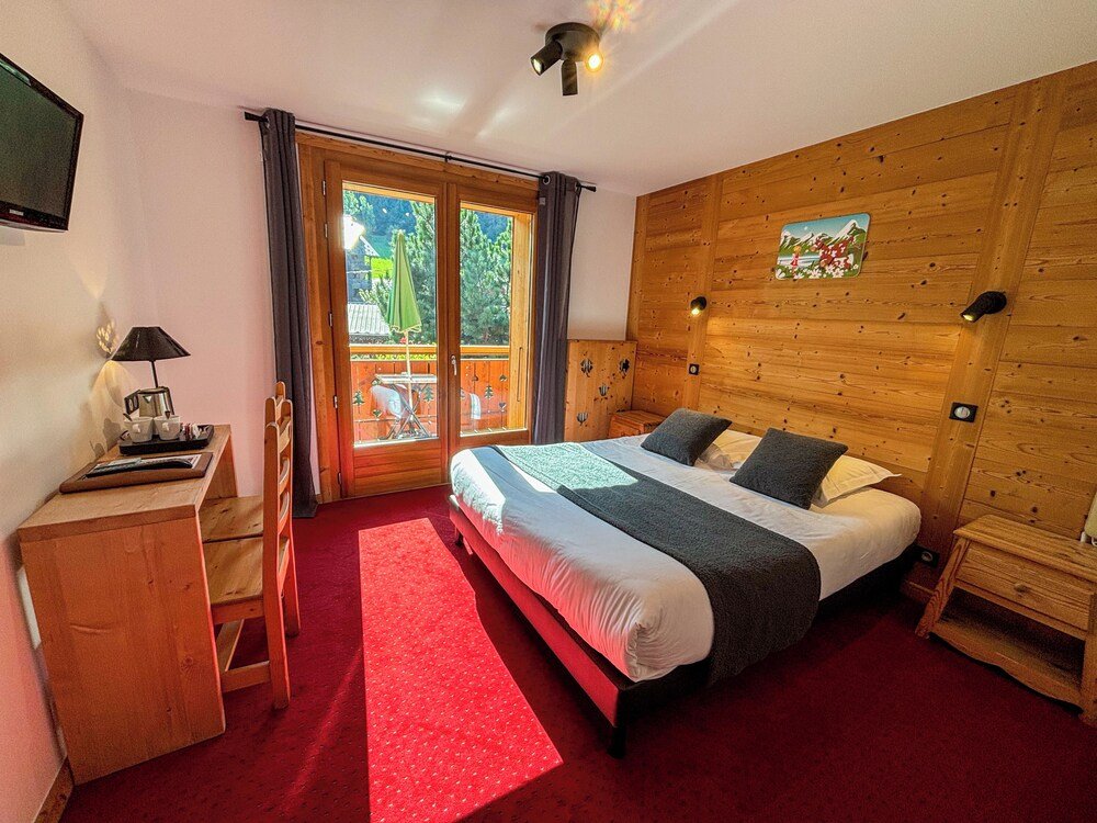 Bedroom with simple, bright decor