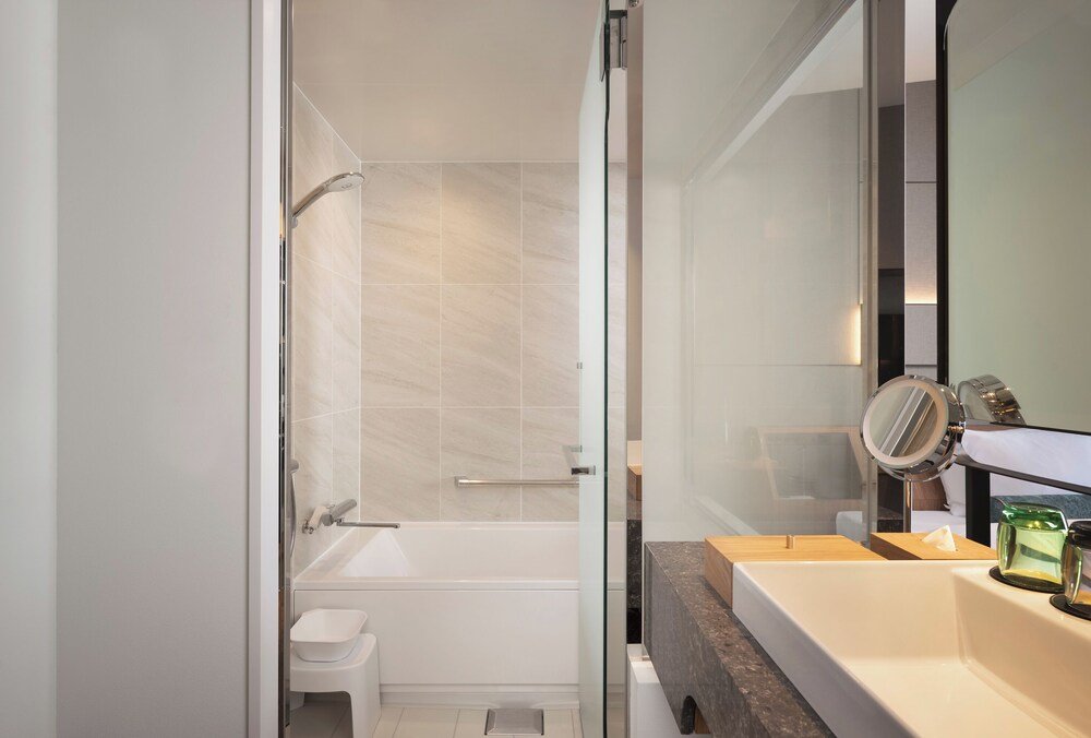 Modern bathroom