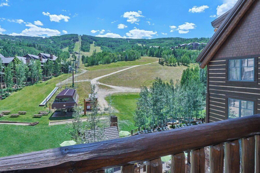 Mountain lodge with a view of the surrounding Colorado landscape