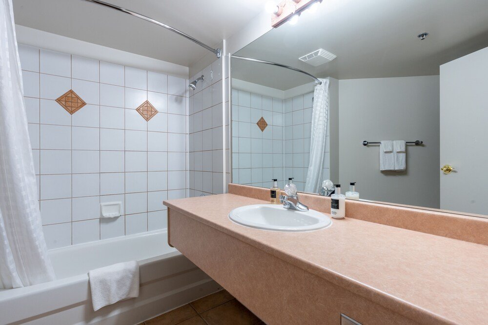 Bathroom in a guest room at Sundance Lodge
