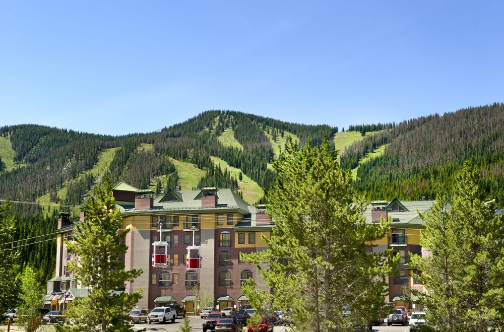 Exterior of the hotel on a mountain street