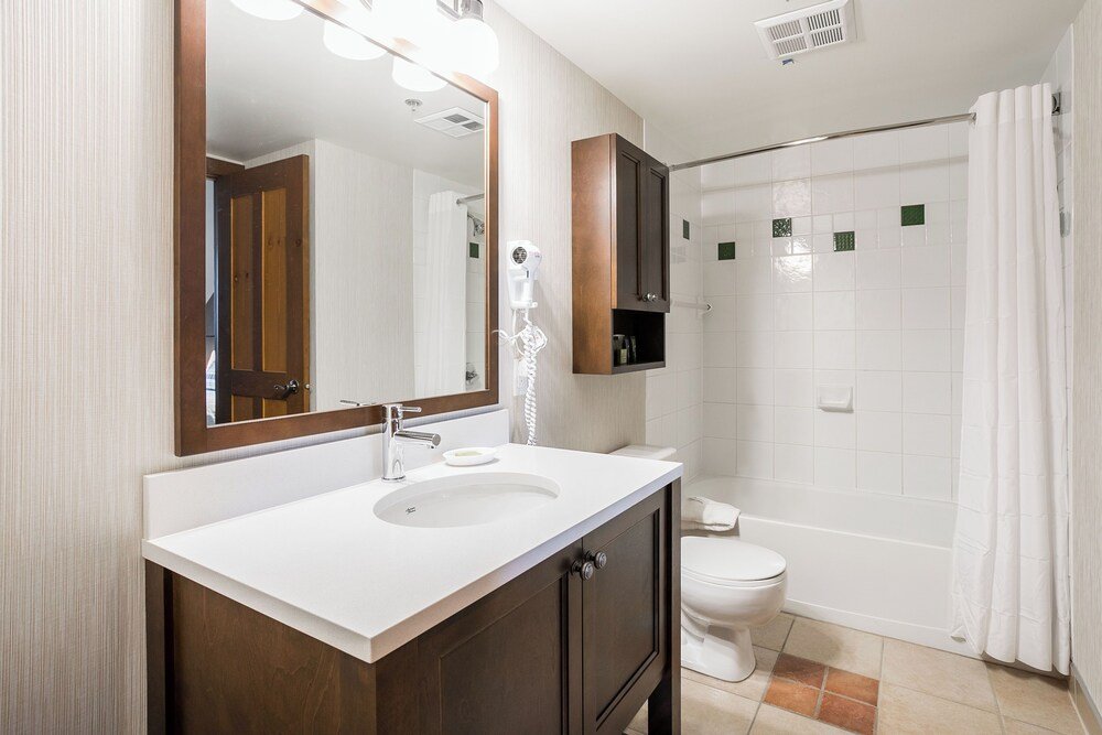 Baño de una suite de Tour des Voyageurs en Mont-Tremblant